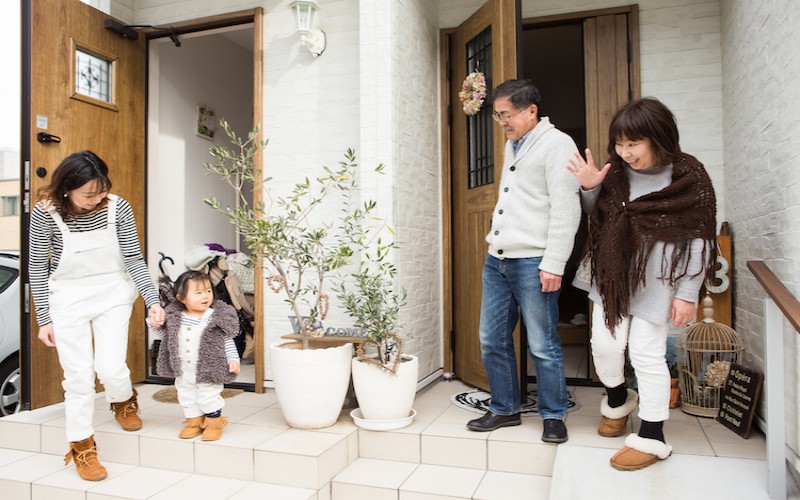 玄関、キッチン、バス、トイレはすべて別々。