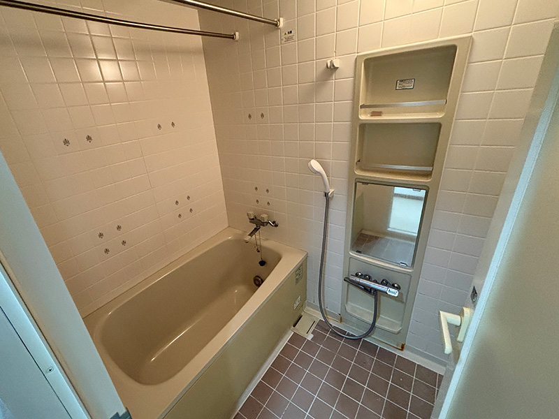 バスルームのリフォーム・ビフォー