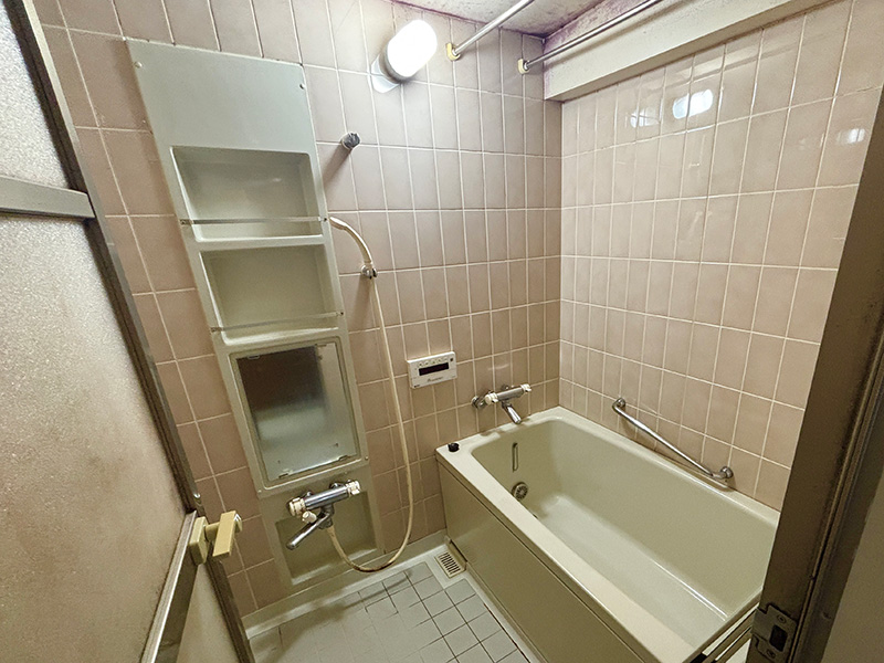 バスルームのリフォーム・ビフォー