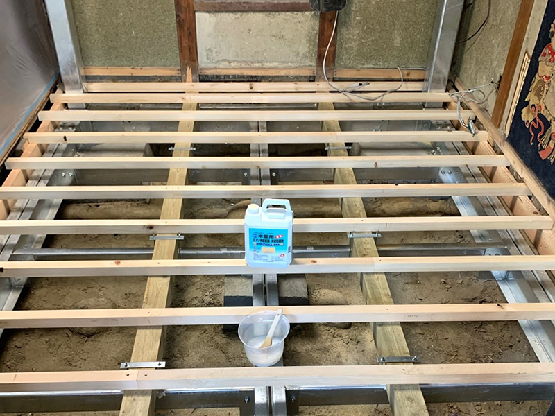 シェル太くんリフォーム中の写真