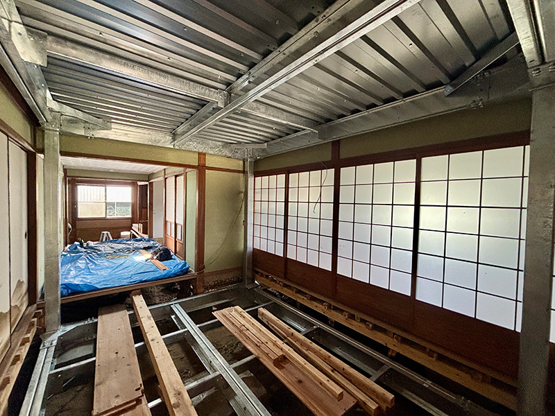 シェル太くんリフォーム中の写真