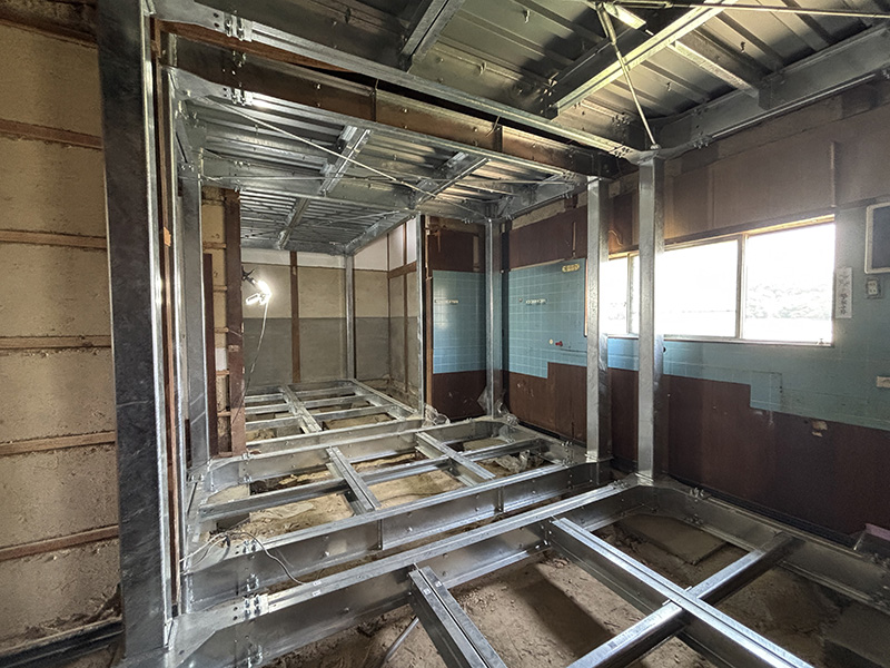 シェル太くんリフォーム中の写真